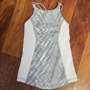 Lululemon Top Size 6